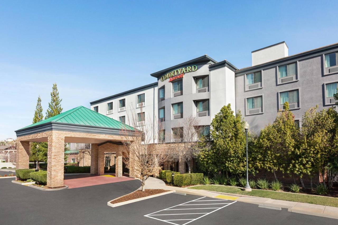Hotel Courtyard By Marriott Sacramento Folsom Exterior foto