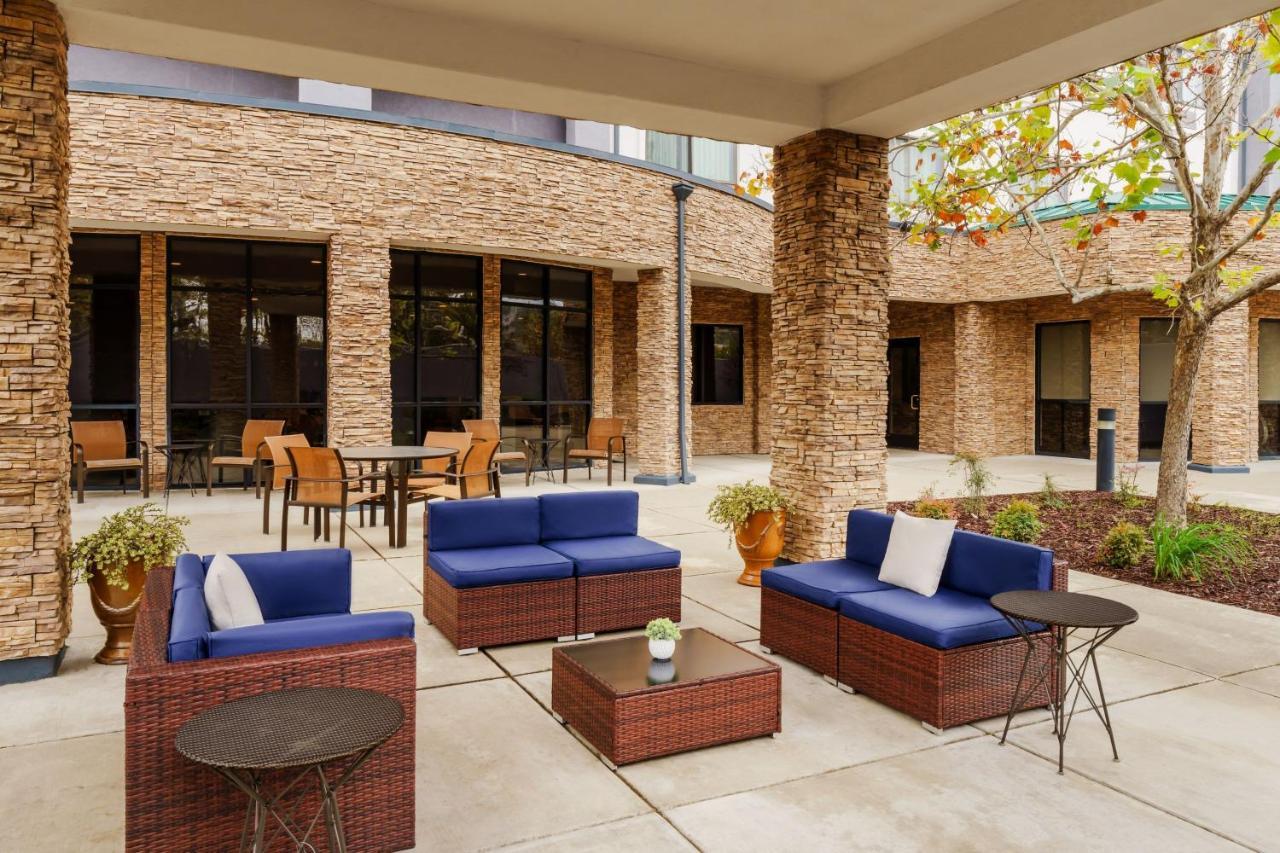 Hotel Courtyard By Marriott Sacramento Folsom Exterior foto