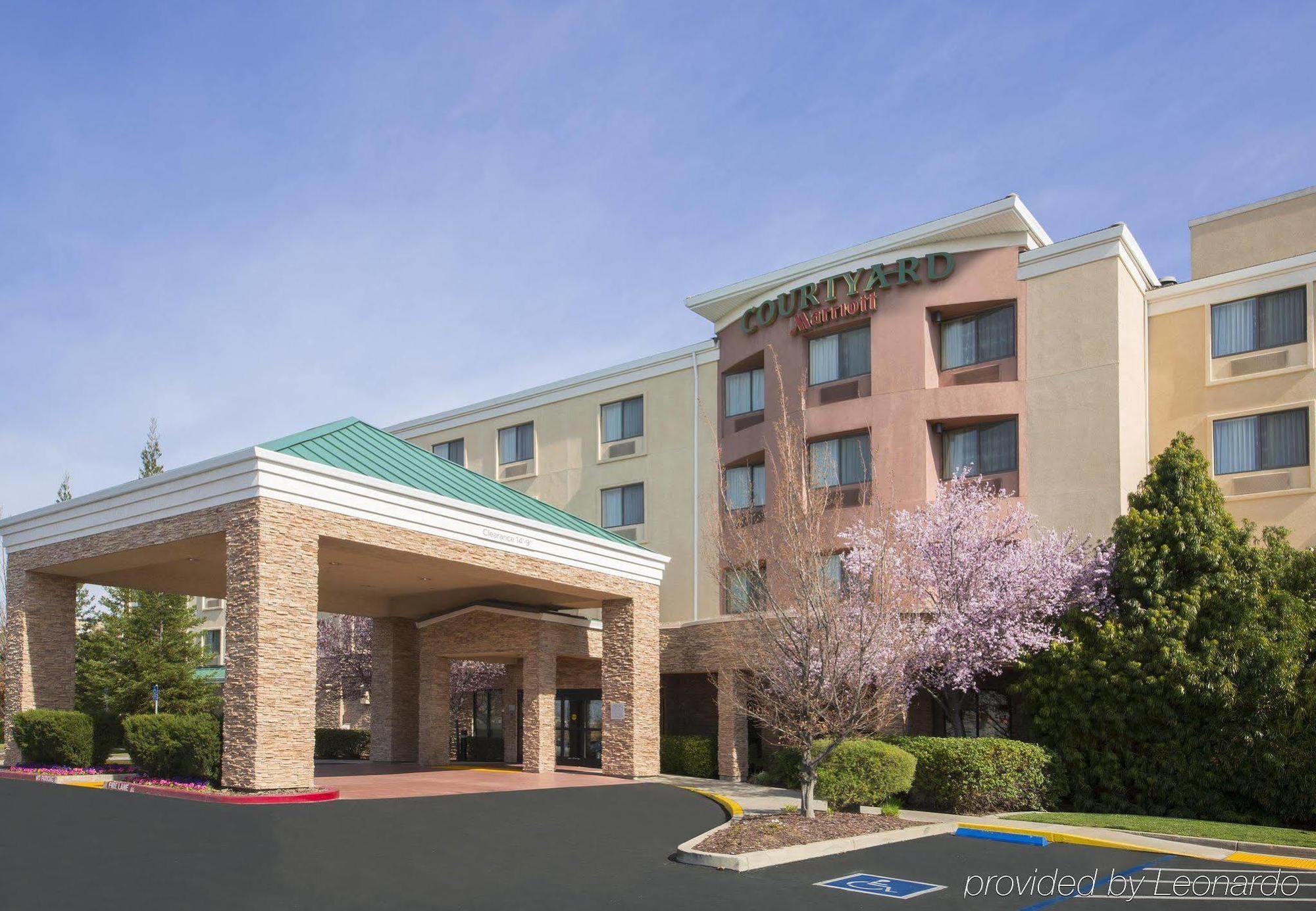 Hotel Courtyard By Marriott Sacramento Folsom Exterior foto